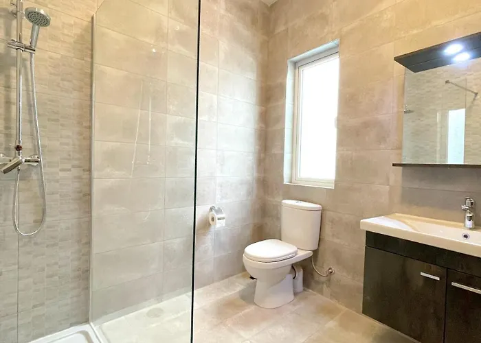 Apartment, Few Steps From Ghadira Bay * 梅利哈